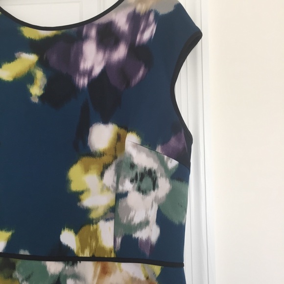 ❤️4/$25 ❤️ Established 1962 Floral Sheath Dress - Picture 2 of 11
